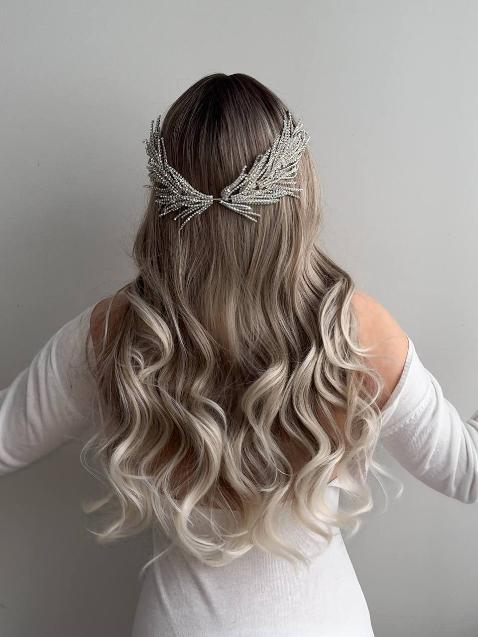 Elodie Angel Wings Style Tassel Hairband