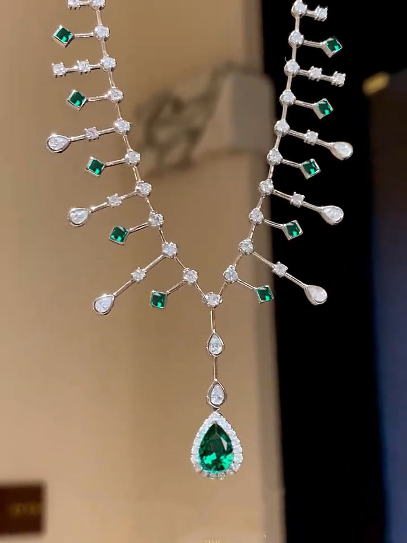 Melisande Necklace Set