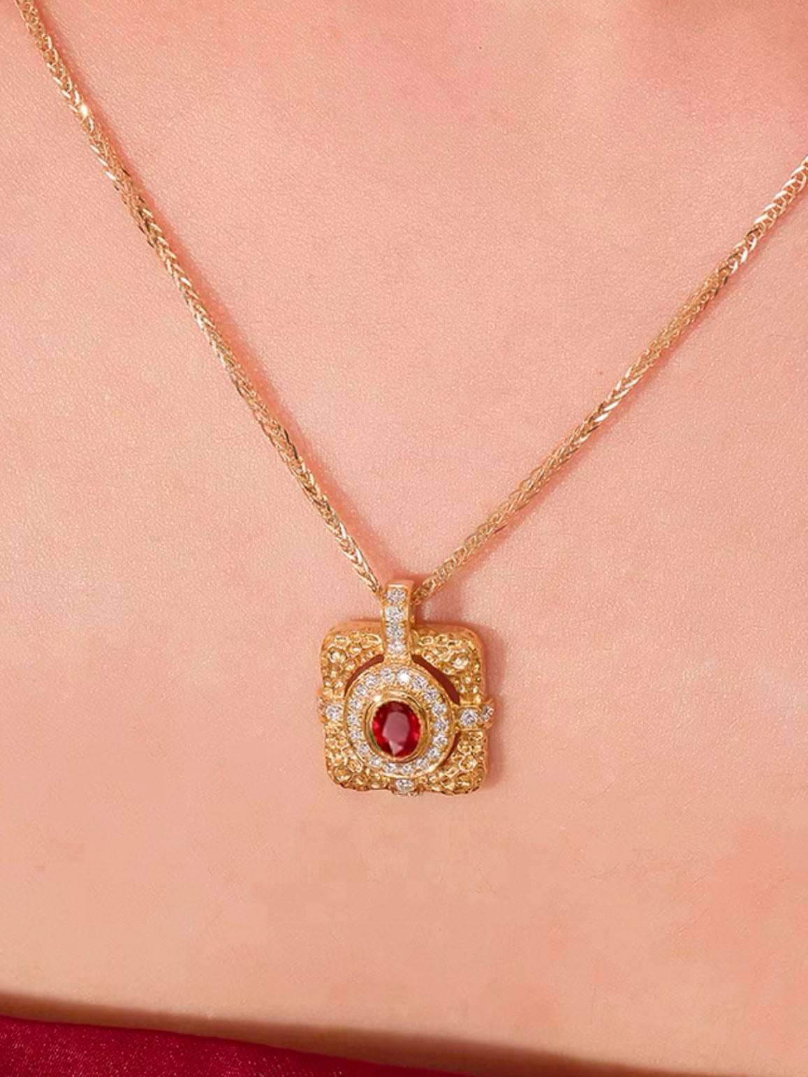 Kallisto Necklace | 24k Gold Plated