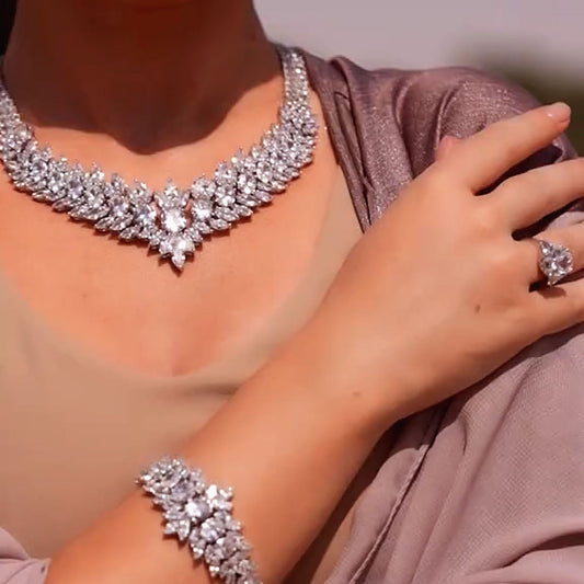 Permelia Necklace Set