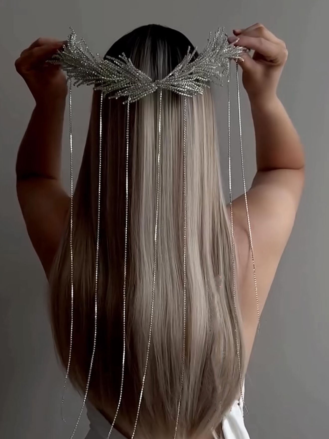 Elodie Angel Wings Style Tassel Hairband