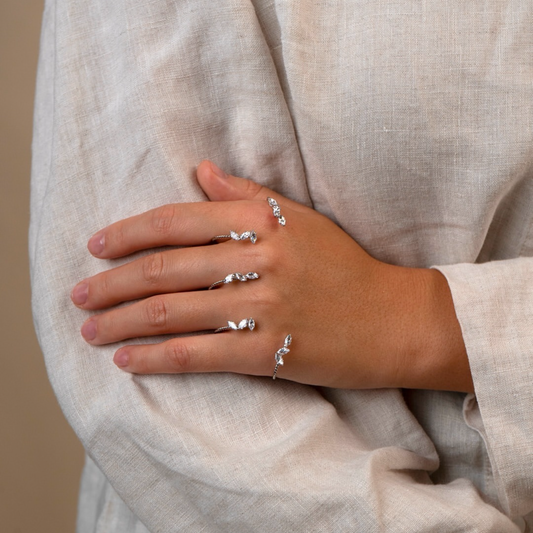 Idabelle Finger Ring