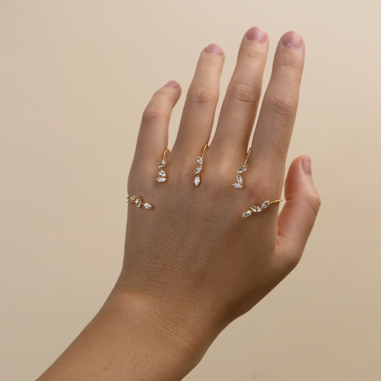 Idabelle Finger Ring
