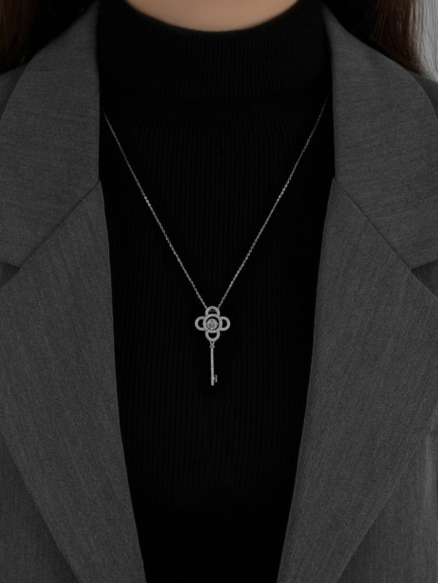 Enid Necklace | Sterling Sliver