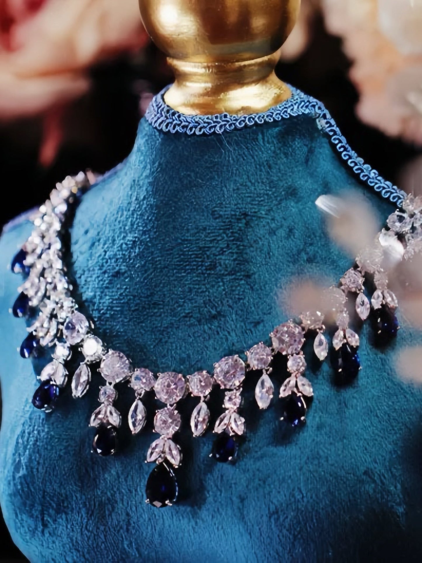 Fernanda Necklace Set