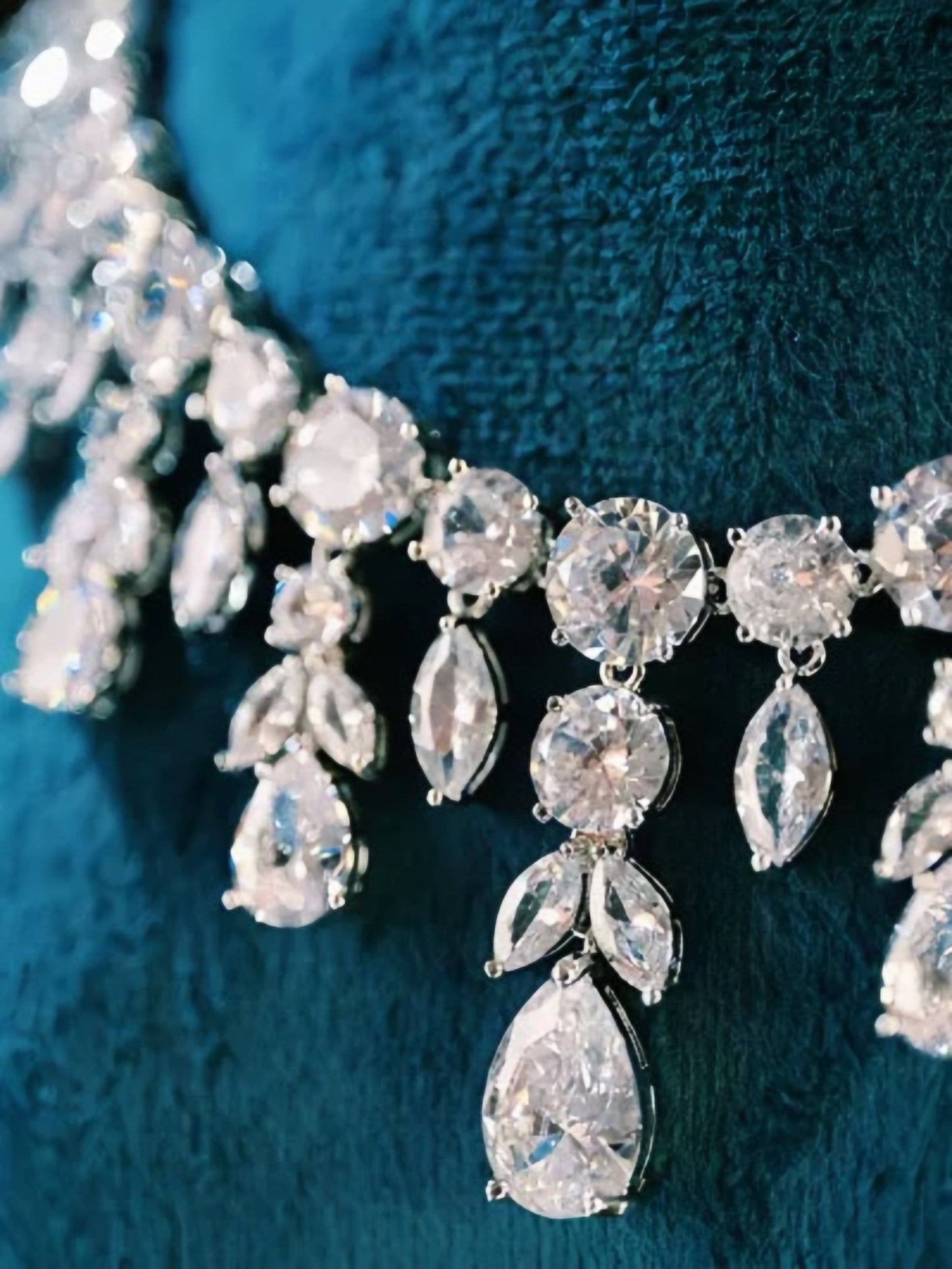 Fernanda Necklace Set