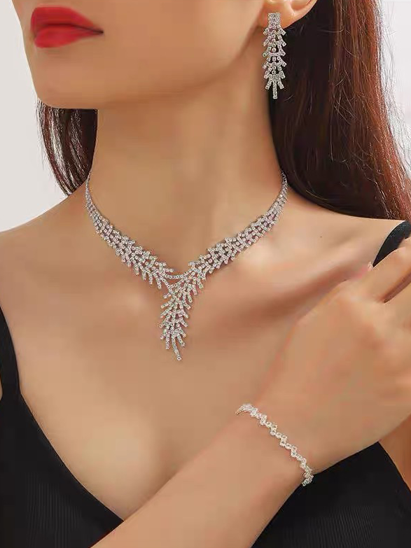 Seraphina Necklace Set