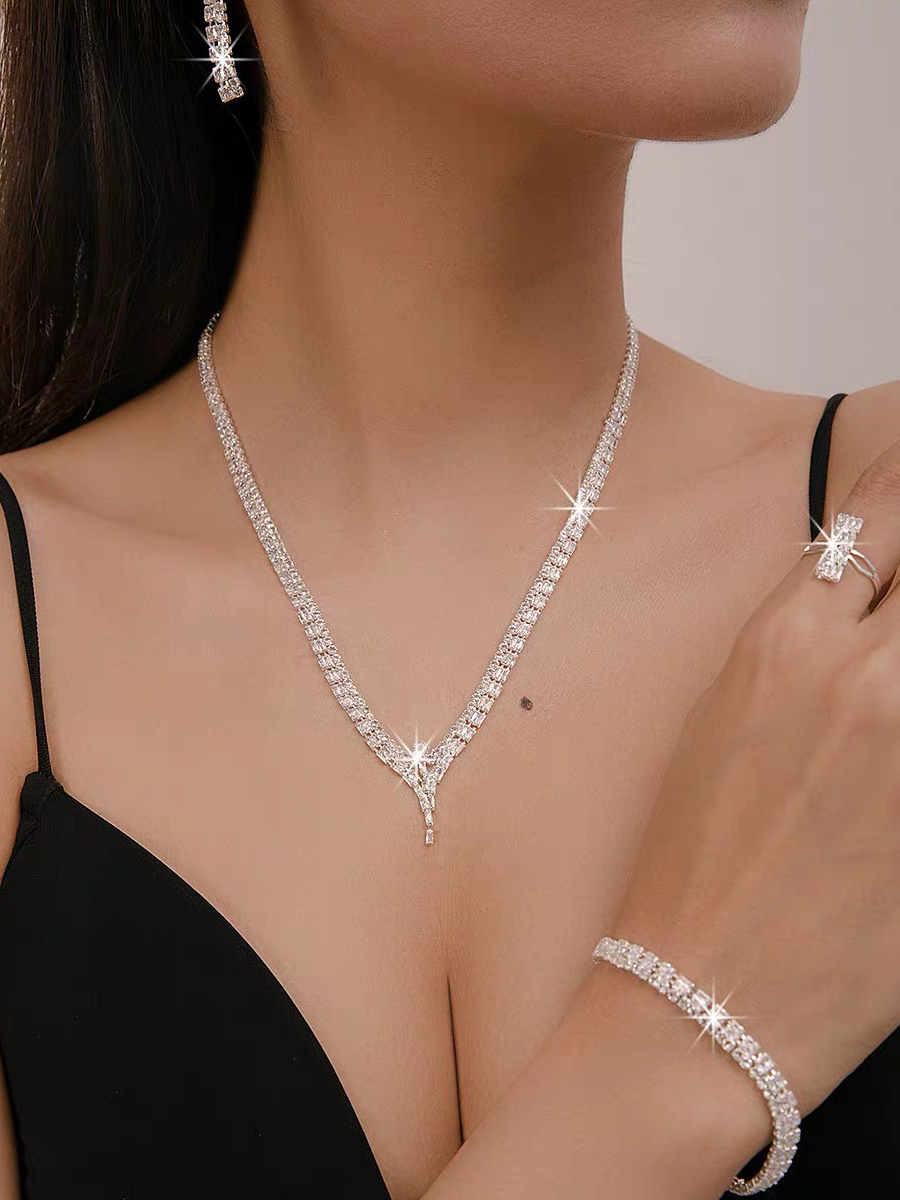 Anastasia Jewelry Set