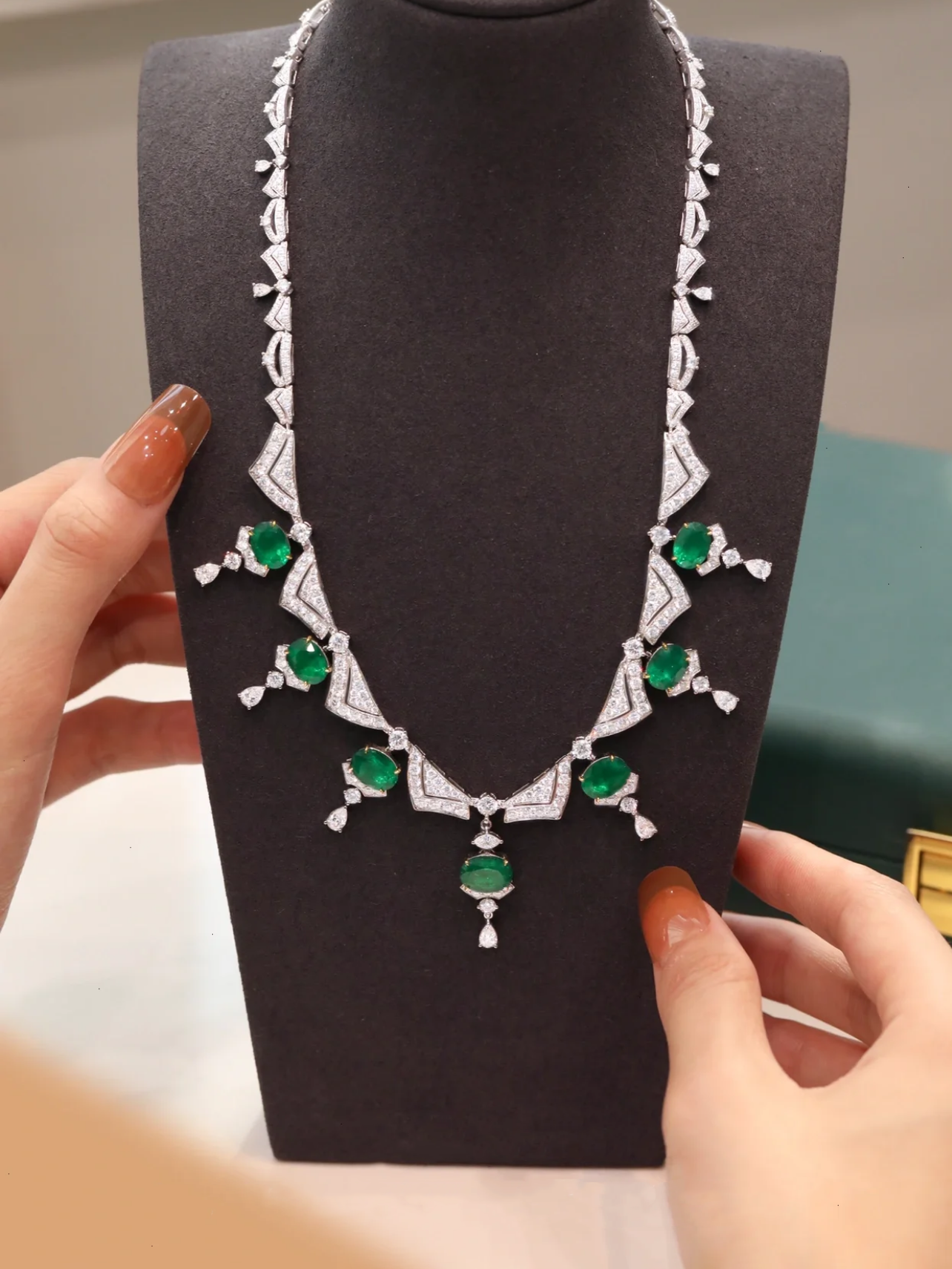 Lavinia Necklace Set | 24k Gold Plated