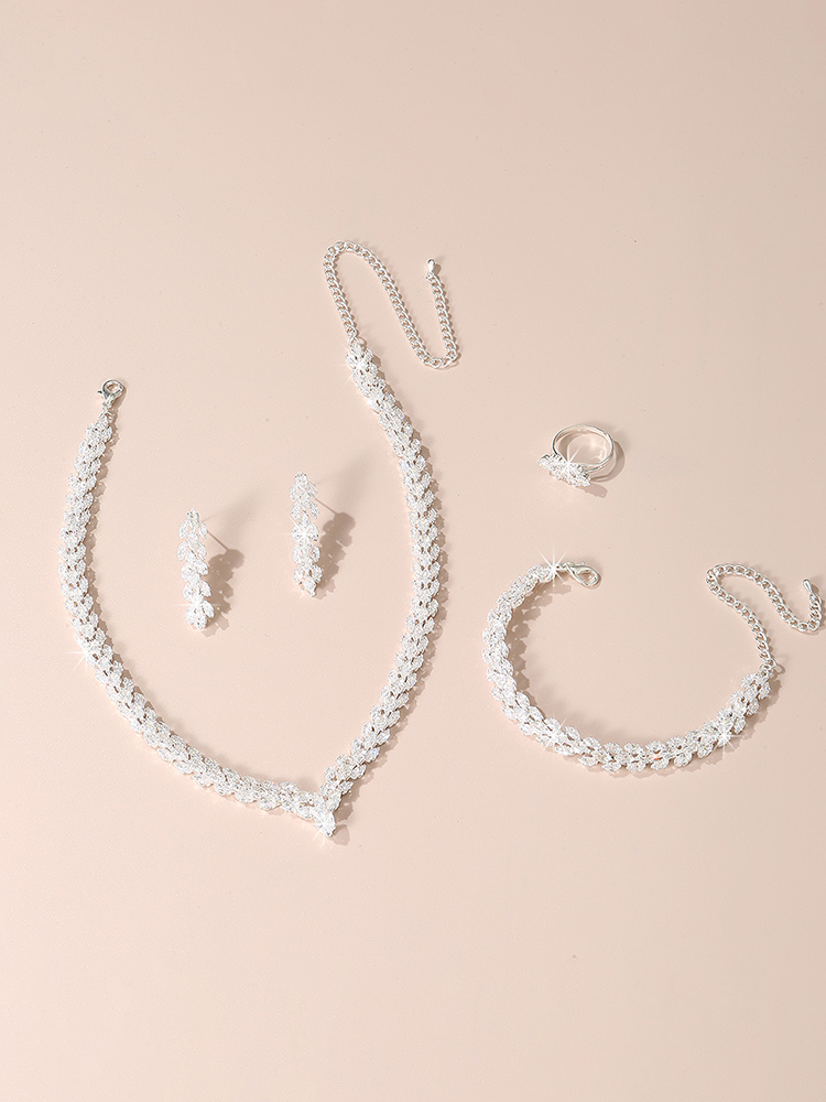 Anastasia Jewelry Set