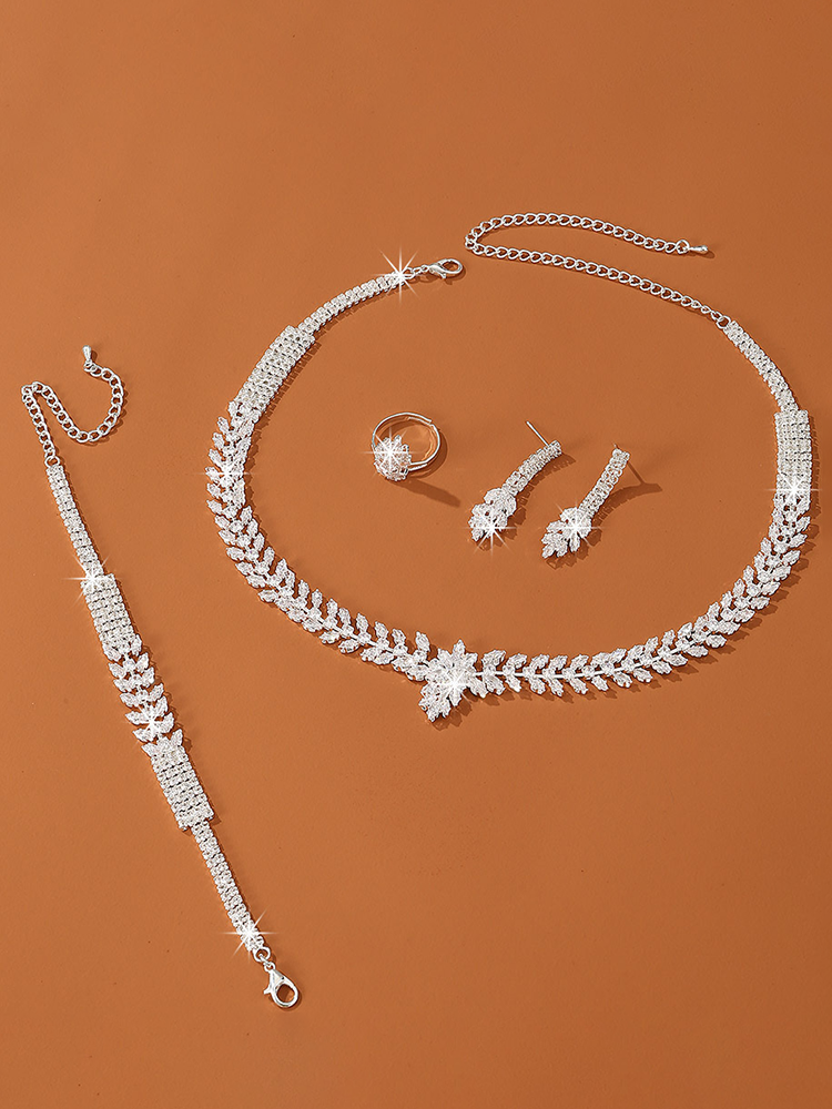 Anastasia Jewelry Set