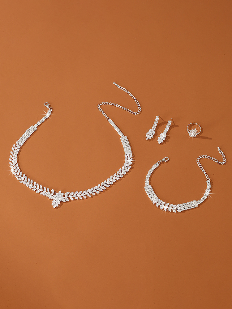 Anastasia Jewelry Set